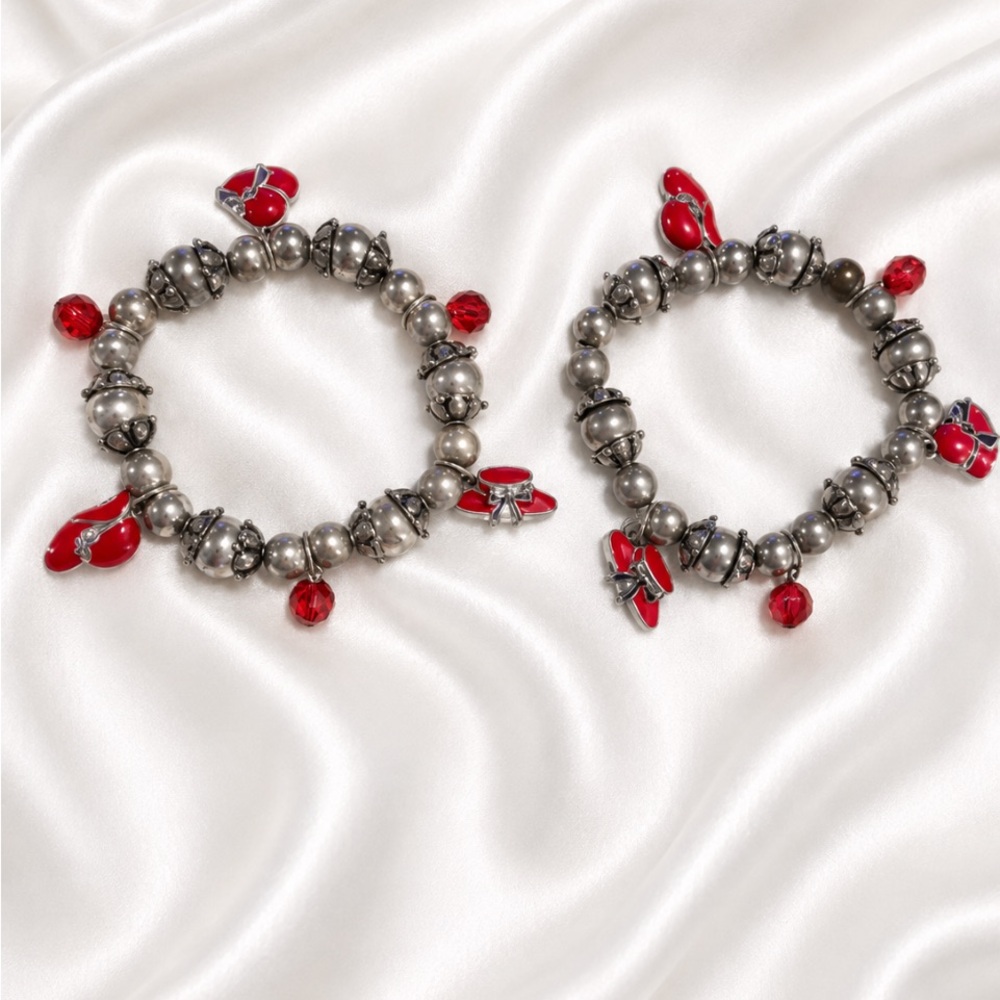 RED HAT SOCIETY Red Bead & Charm Stretch Bracelet Set